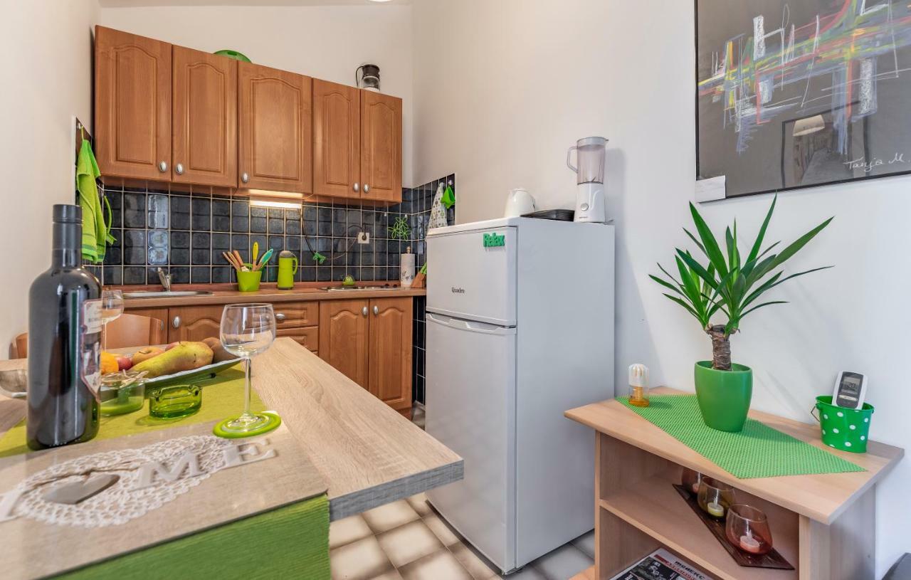 Apartment Denis Medulin Eksteriør billede