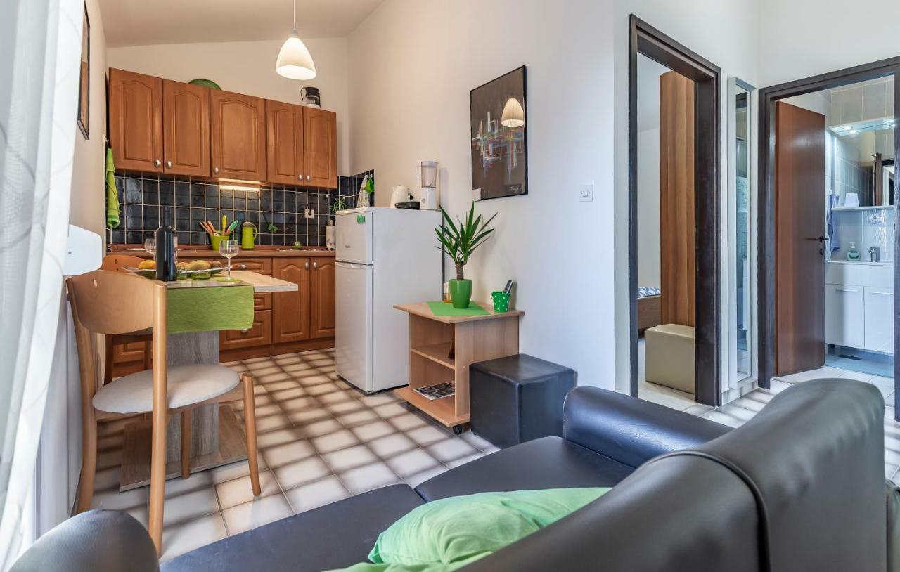 Apartment Denis Medulin Eksteriør billede