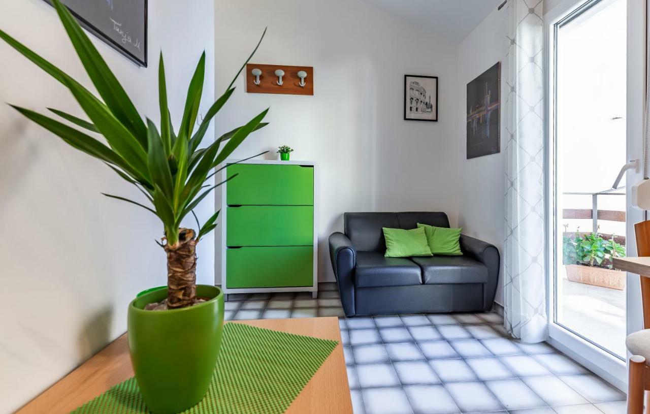 Apartment Denis Medulin Eksteriør billede