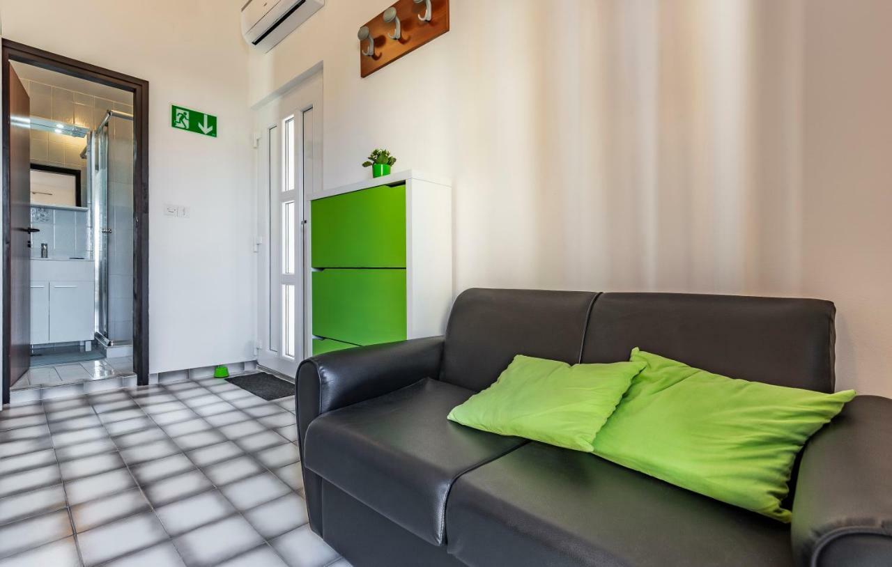 Apartment Denis Medulin Eksteriør billede